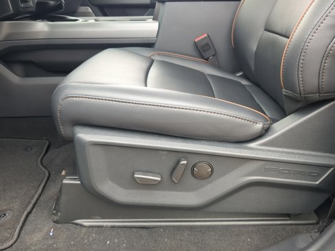 New 2026 Ford F250 Lariat image 14