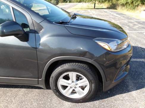 Used 2019 Chevrolet Trax LS w/ Tint and Cruise Package image 29