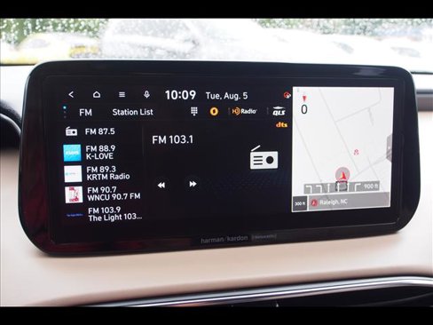 Used 2021 Hyundai Santa Fe Limited image 29
