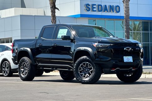 New 2026 Chevrolet Colorado ZR2 w/ Technology Package image 2