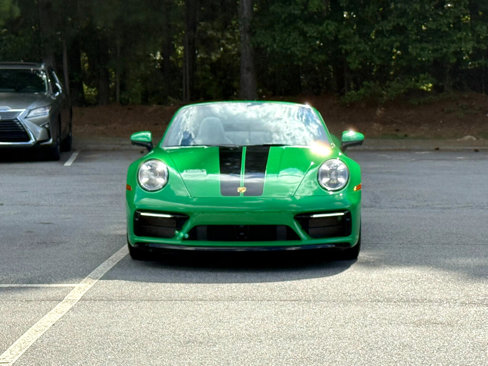 Used 2023 Porsche 911 Carrera S image 3