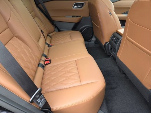 New 2026 Nissan Rogue Platinum image 35