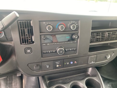 Used 2020 Chevrolet Express 3500 Extended w/ Power Convenience Package image 13