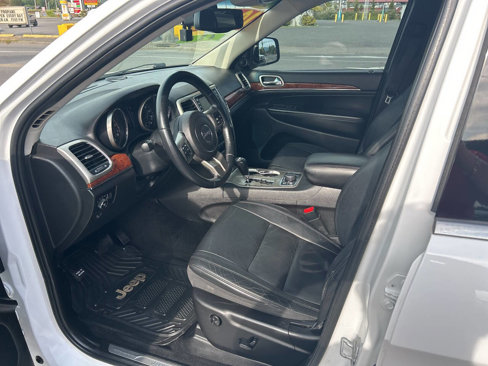 Used 2013 Jeep Grand Cherokee Limited w/ Trailer Tow Group IV image 10