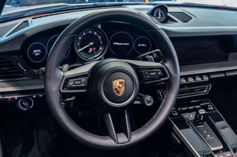 Used 2024 Porsche 911 Carrera image 15