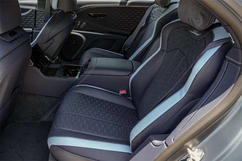 New 2025 Bentley Flying Spur Plug-In Hybrid image 37