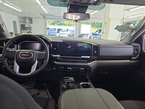 Certified 2023 GMC Sierra 1500 Elevation w/ X31 Off-Road Package image 11