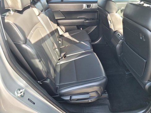 Used 2024 Hyundai Santa Fe SEL image 19