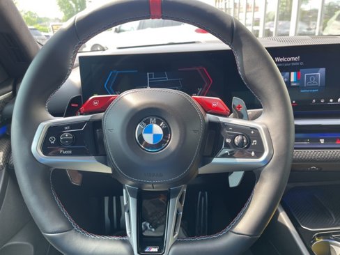 Used 2025 BMW M5 w/ Carbon Package image 19