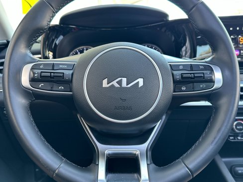 Certified 2022 Kia K5 EX image 22