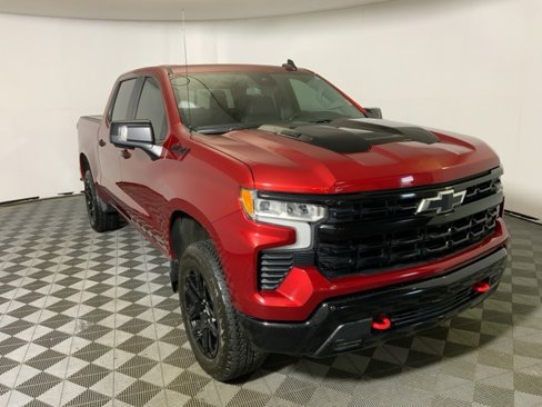 Used 2023 Chevrolet Silverado 1500 LT Trail Boss w/ Convenience Package II image 5