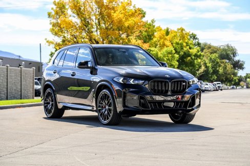 New 2026 BMW X5 M60i image 7