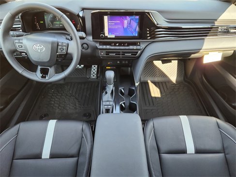 New 2026 Toyota Camry Hybrid image 18