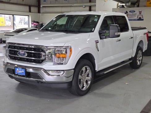 Certified 2022 Ford F150 XLT w/ Equipment Group 302A High image 4