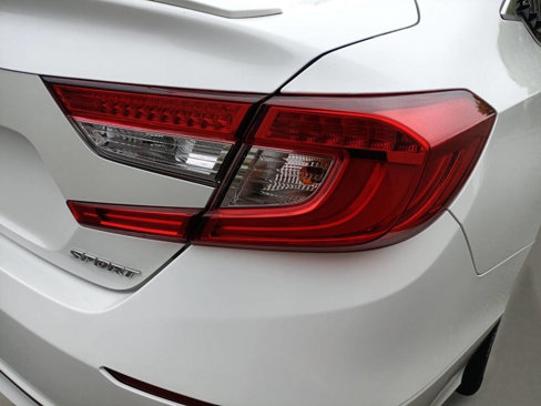 Used 2020 Honda Accord Sport image 15