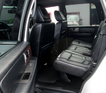 Used 2015 Lincoln Navigator 2WD image 14