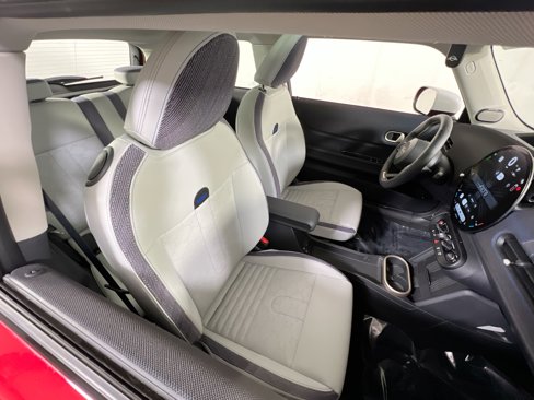 Used 2025 MINI Cooper S image 25