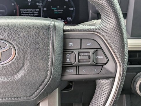 Used 2024 Toyota Tacoma TRD Off-Road image 21