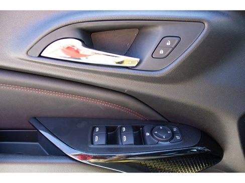 New 2025 Chevrolet Trax RS w/ Sunroof Package image 12