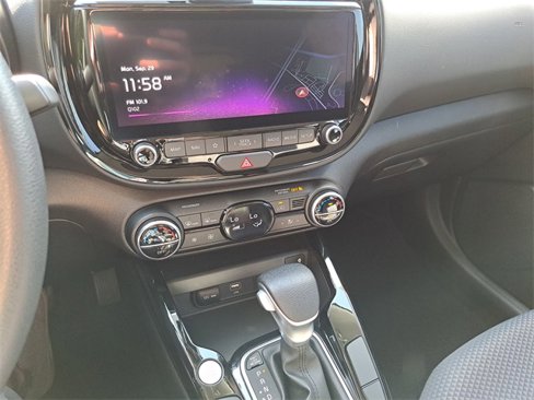Used 2025 Kia Soul S image 13