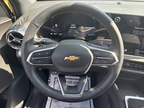 New 2025 Chevrolet Equinox LT w/ Convenience Package II image 16