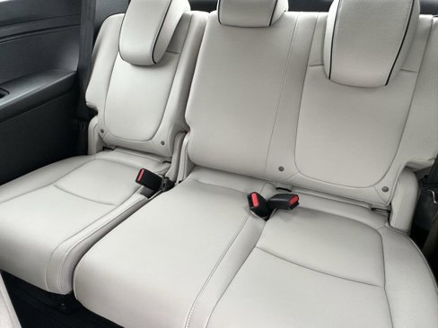 New 2026 Honda Odyssey Touring image 17