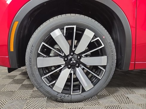 New 2025 Mitsubishi Outlander SEL image 38