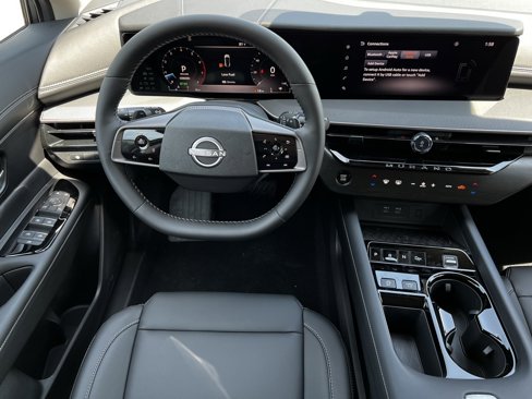 New 2025 Nissan Murano SV image 4