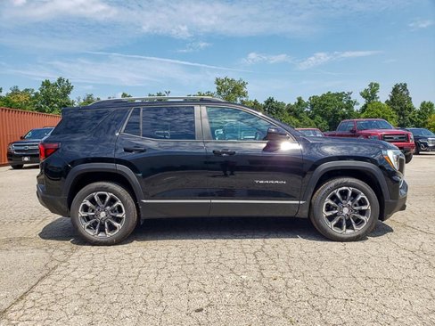 New 2026 GMC Terrain Elevation w/ Elevation Premium Package image 3