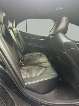 Used 2022 Toyota Camry SE image 8