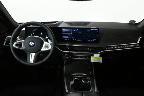 New 2026 BMW X5 xDrive40i w/ M Sport Package image 17