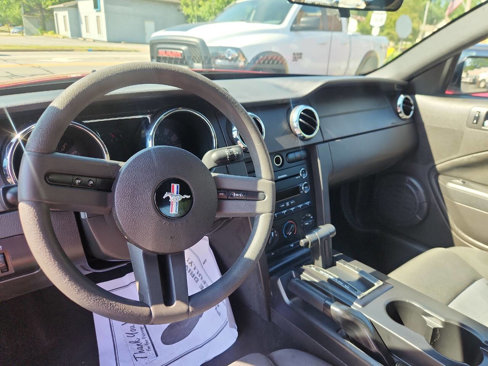 Used 2008 Ford Mustang Premium image 16