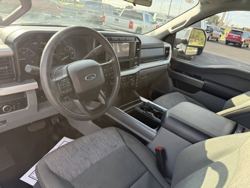 Used 2024 Ford F250 XLT w/ FX4 Off-Road Package image 6