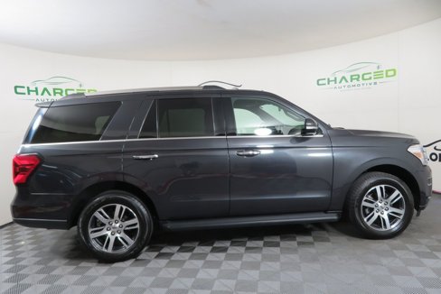 Used 2024 Ford Expedition Limited image 3