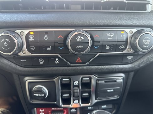 New 2025 Jeep Wrangler Willys image 18