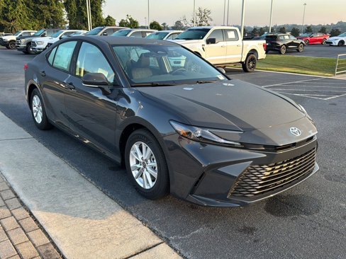 New 2026 Toyota Camry LE image 6