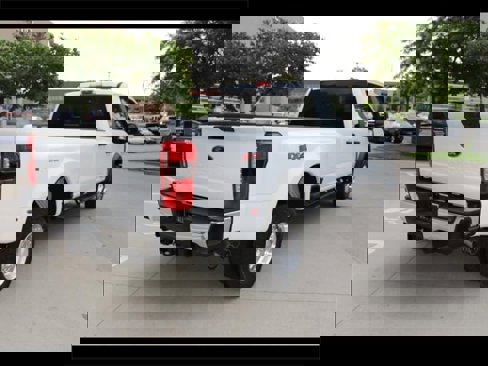 New 2025 Ford F450 XL w/ 360-Degree Camera Package image 5