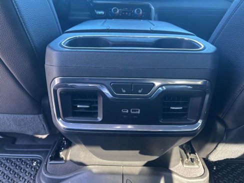 Used 2024 GMC Sierra 2500 Denali w/ Denali Reserve Package image 18