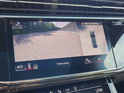 Certified 2025 Audi Q7 3.0T Prestige image 16