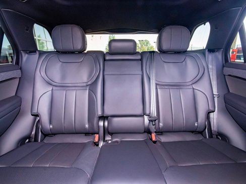 New 2025 Land Rover Range Rover Sport Dynamic SE image 46