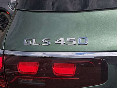 New 2026 Mercedes-Benz GLS 450 4MATIC image 14