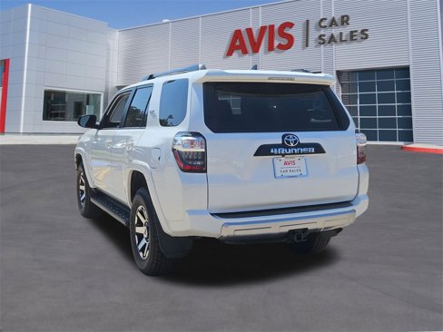 Used 2024 Toyota 4Runner TRD Off-Road image 9