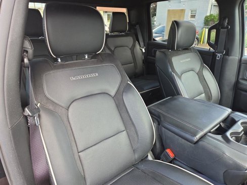 Used 2025 RAM 1500 Laramie image 31