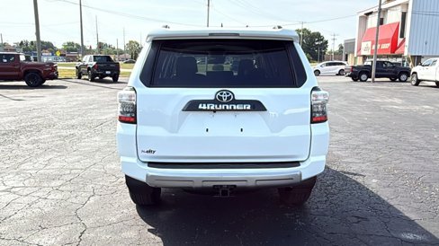 Certified 2024 Toyota 4Runner TRD Off-Road Premium image 6