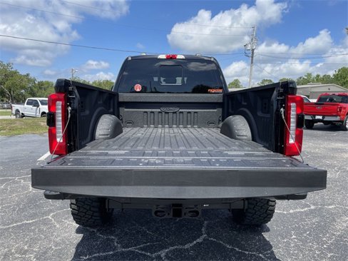 New 2025 Ford F250 XLT w/ Black Appearance Package image 9