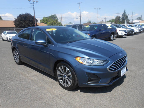 Used 2019 Ford Fusion SE image 3
