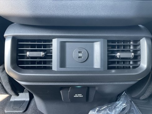 New 2025 Ford F150 Lariat w/ Equipment Group 501A Mid image 24