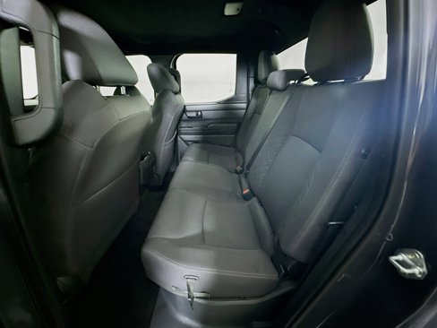 Used 2025 Toyota Tacoma SR5 image 29