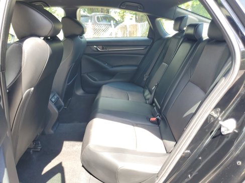 Used 2021 Honda Accord Sport image 11