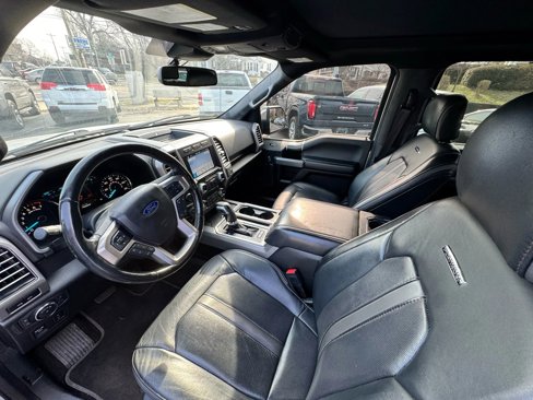 Used 2019 Ford F150 Platinum w/ Equipment Group 701A Luxury image 19